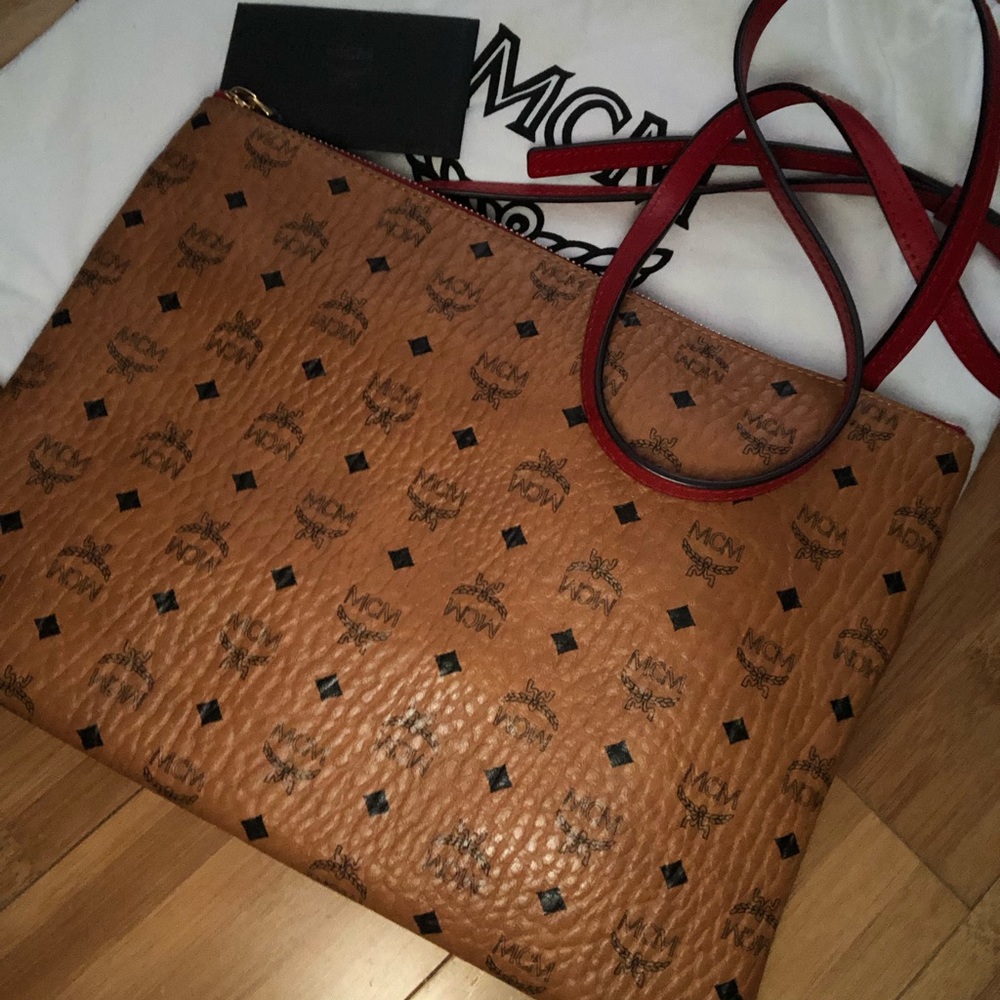 MCM pouch